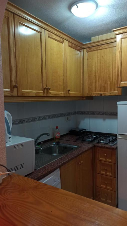 Apartment Only 250M From The Beach Los Locos Torrevieja Bagian luar foto