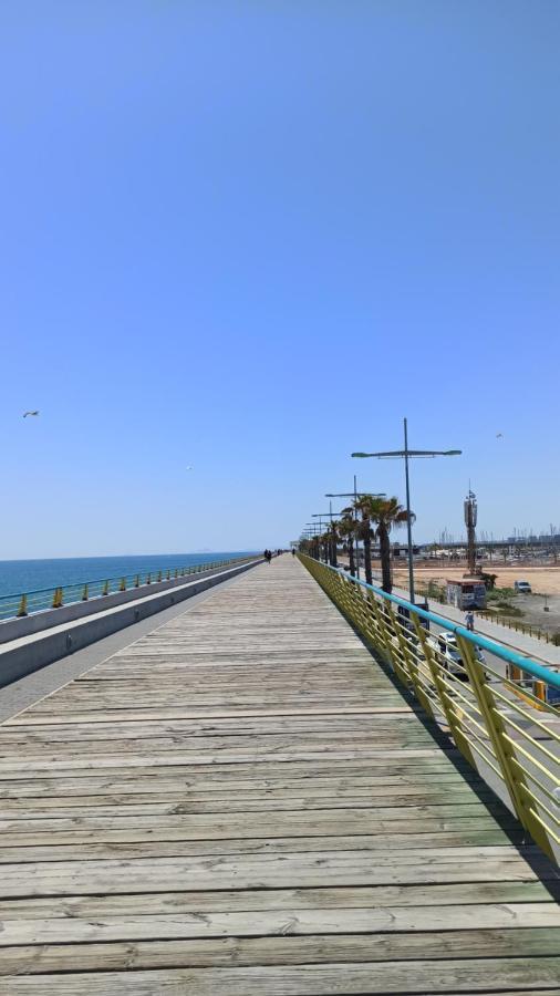 Apartment Only 250M From The Beach Los Locos Torrevieja Bagian luar foto